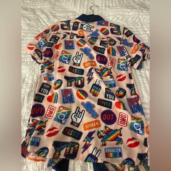 Pride short sleeve button down - Picture 2 of 3